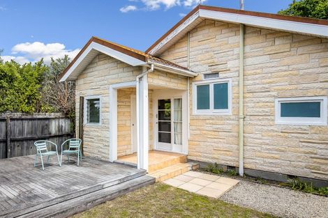 Photo of property in 133 Studholme Street, Somerfield, Christchurch, 8024