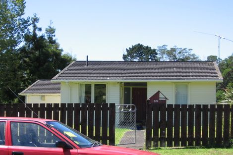 Photo of property in 55 Taurus Crescent, Beach Haven, Auckland, 0626