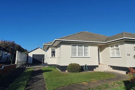 Photo of property in 96 Portal Street, Durie Hill, Whanganui, 4500