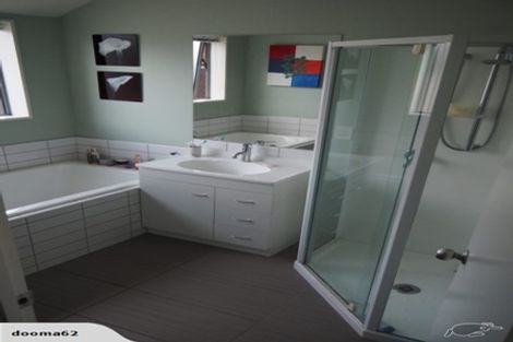 Photo of property in 25 Pentonville Close, Westmorland, Christchurch, 8025