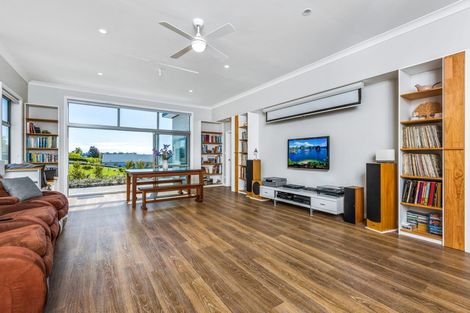 Photo of property in 21 Te Karaka Drive, Te Puna, Tauranga, 3174