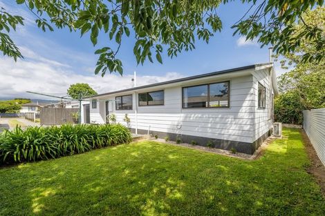 Photo of property in 15a Rimu Street, Levin, 5510