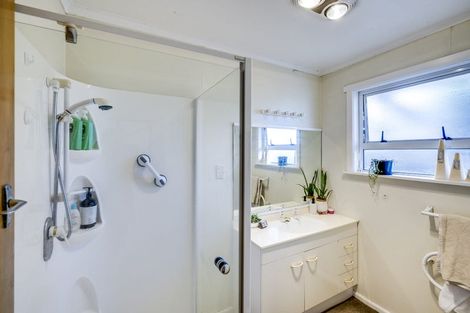 Photo of property in 35 Clarence Cox Crescent, Pirimai, Napier, 4112