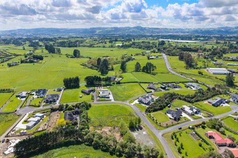 Photo of property in 9 Karaka School Lane, Karaka, 2580