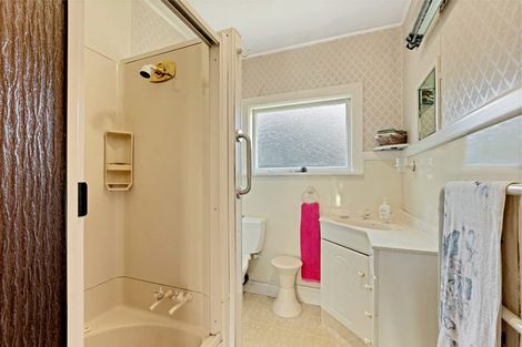 Photo of property in 25 Derrett Place, Saint Martins, Christchurch, 8022