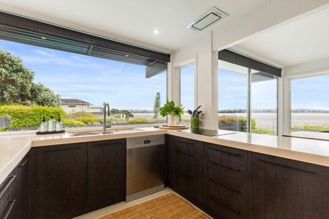 Photo of property in 96 Bramley Drive, Farm Cove, Auckland, 2012