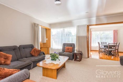 Photo of property in 7 Cajero Place, Green Bay, Auckland, 0604