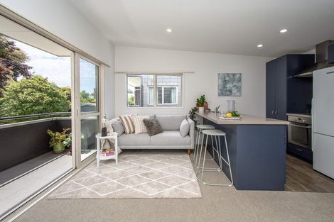 Photo of property in 3/24 Whitmore Street, Edgeware, Christchurch, 8013
