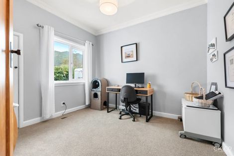 Photo of property in 20 Hinemoa Street, Waiwhetu, Lower Hutt, 5010