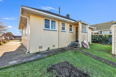Photo of property in 616 Featherston Street, Roslyn, Palmerston North, 4414