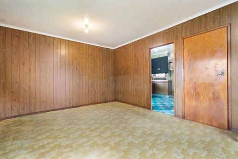 Photo of property in 12 Mckinstry Avenue, Mangere East, Auckland, 2024