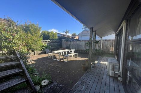Photo of property in 1/26 East Coast Road, Milford, Auckland, 0620