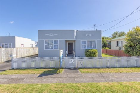 Photo of property in 97 Niblett Street, Whanganui, 4500
