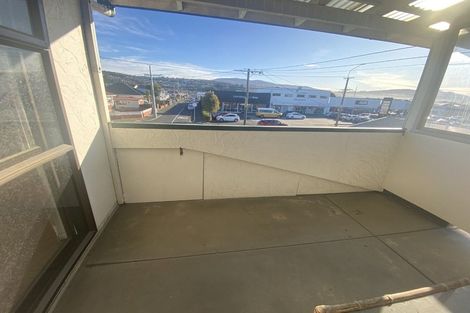 Photo of property in 107 Macandrew Road, South Dunedin, Dunedin, 9012