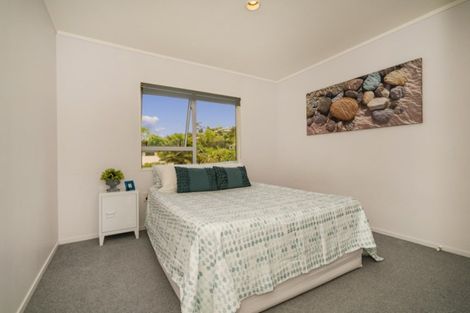 Photo of property in 8 Centennial Drive, Whitianga, 3510