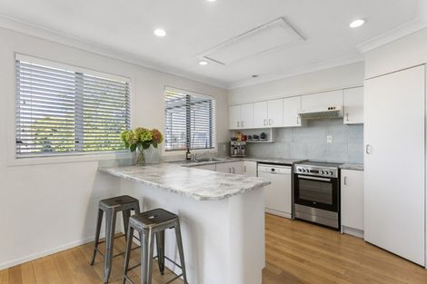 Photo of property in 231 Valley Road, Mount Maunganui, 3116