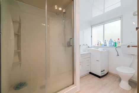 Photo of property in 4a Kent Crescent, Awapuni, Palmerston North, 4412