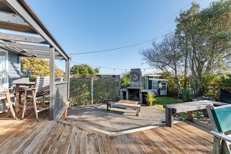 Photo of property in 7210 South Road, Warea, New Plymouth, 4381