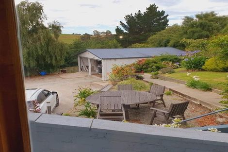 Photo of property in 17 Solway Street, Holmes Hill, Oamaru, 9401