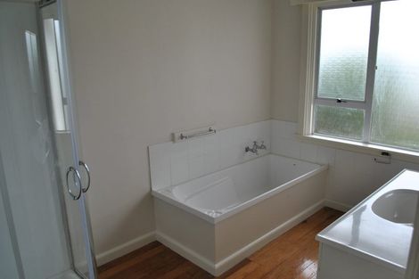 Photo of property in 61 Dyers Pass Road, Cashmere, Christchurch, 8022