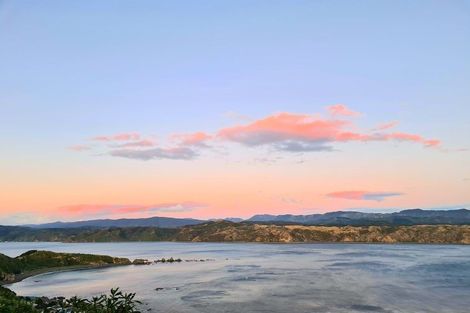 Photo of property in 75 Sidlaw Street, Strathmore Park, Wellington, 6022