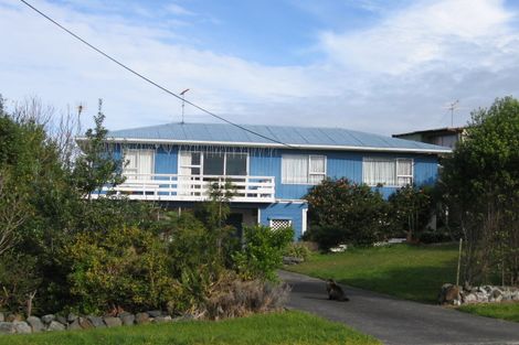 Photo of property in 26 Harbour View Road, Leigh, 0985