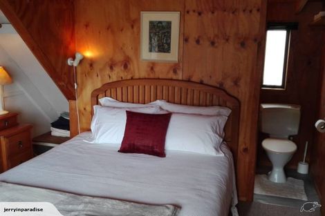 Photo of property in 3/48 Owhiro Bay Parade, Owhiro Bay, Wellington, 6023