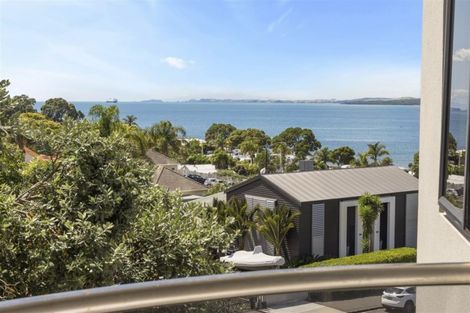 Photo of property in 3a/5 The Promenade, Takapuna, Auckland, 0622