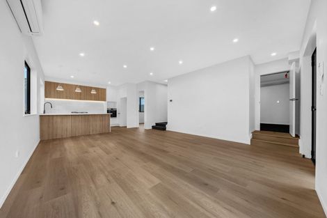 Photo of property in 11b Colum Place, Bucklands Beach, Auckland, 2014
