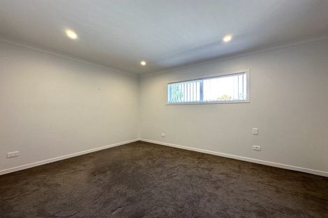 Photo of property in 26b Stottholm Road, Titirangi, Auckland, 0604