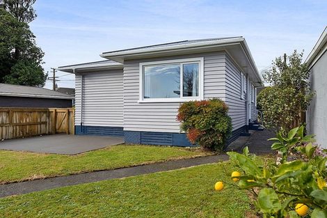 Photo of property in 40 Doralto Road, Frankleigh Park, New Plymouth, 4310