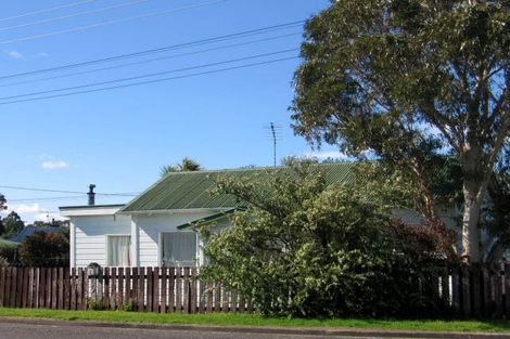 Photo of property in 1 Waite Street, Featherston, 5710