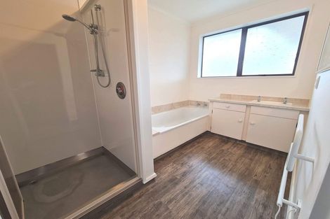 Photo of property in 43 Pencarrow Street, Highbury, Palmerston North, 4412