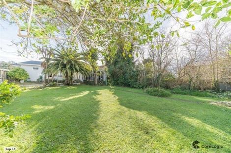 Photo of property in 22 East Street, Terrace End, Palmerston North, 4410