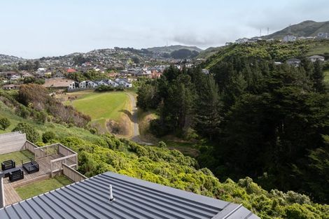 Photo of property in 22 Farnworth Terrace, Churton Park, Wellington, 6037