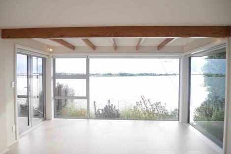 Photo of property in 5 Quarry Road, Mount Pleasant, Christchurch, 8081