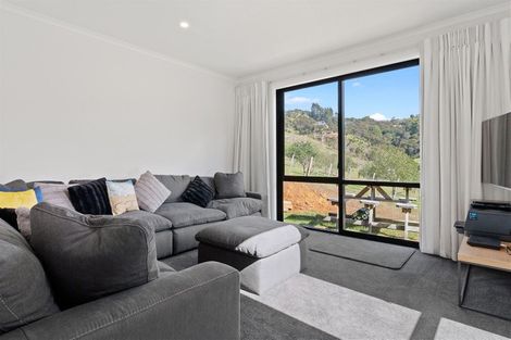 Photo of property in 44 Spikes Way, Whitianga, 3510