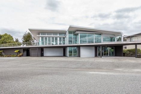 Photo of property in 185 Cashmere Bay Road, Moana, 7875