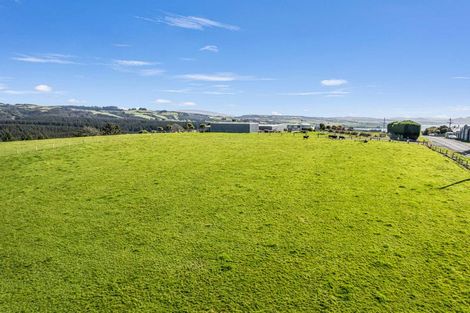 Photo of property in 140 Akatore Road, Taieri Beach, 9091