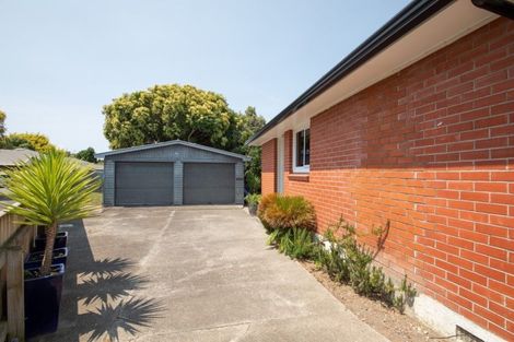 Photo of property in 8 Austin Place, Awapuni, Palmerston North, 4412