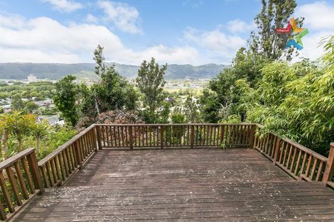 Photo of property in 7b Gurney Road, Kelson, Lower Hutt, 5010