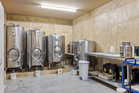 Photo of property in 179 Racecourse Road, Amberley, 7482