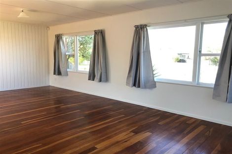 Photo of property in 2 Belgrave Place, Papakura, 2110