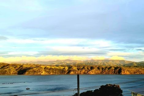 Photo of property in 75 Sidlaw Street, Strathmore Park, Wellington, 6022