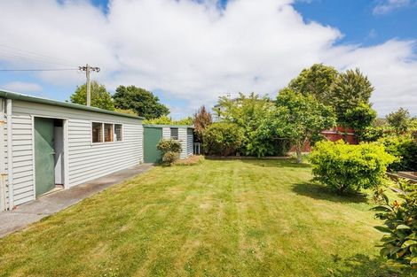 Photo of property in 2 Dalrymple Place, Marton, 4710