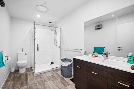 Photo of property in 16 Silverstone Drive, Cromwell, 9384