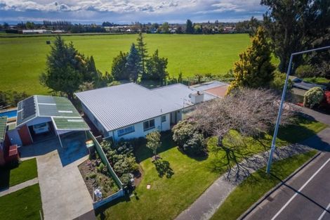 Photo of property in 600 Halswell Road, Halswell, Christchurch, 8025