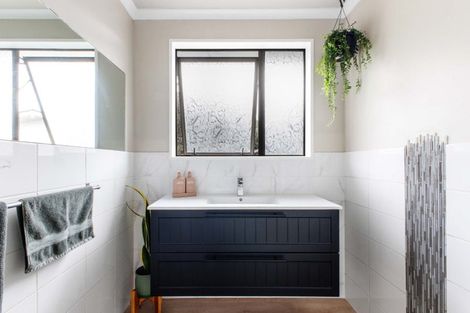 Photo of property in 70 Peter Lippa Drive, Kawerau, 3127