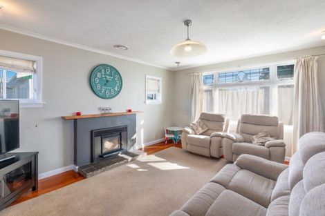 Photo of property in 3 Cradock Street, South New Brighton, Christchurch, 8062