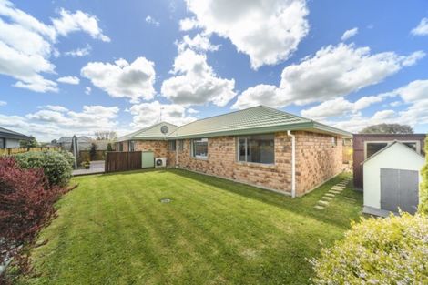 Photo of property in 63 Meridian Grove, Kelvin Grove, Palmerston North, 4414